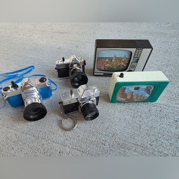 Lot of 5 Vintage Souvenir CameraTV Viewfinders Made in Hong Kong Italy & Spain